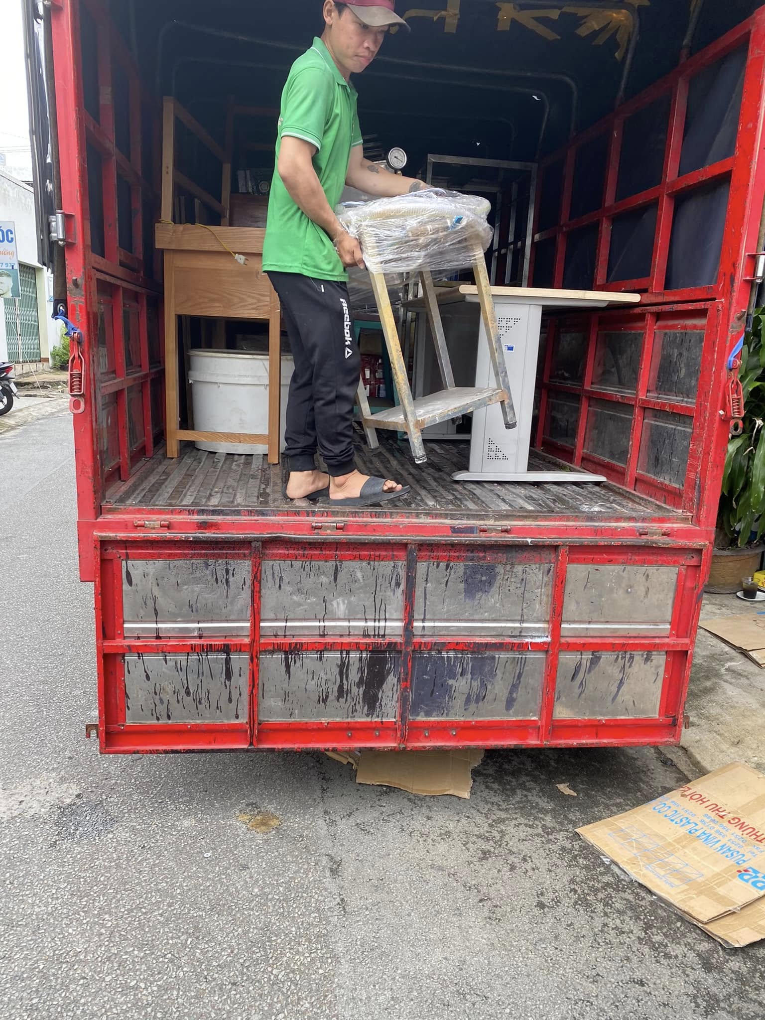 chuyển kho xưởng hóc môn